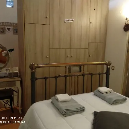 Apartman Antigoni - Traditional House In Village